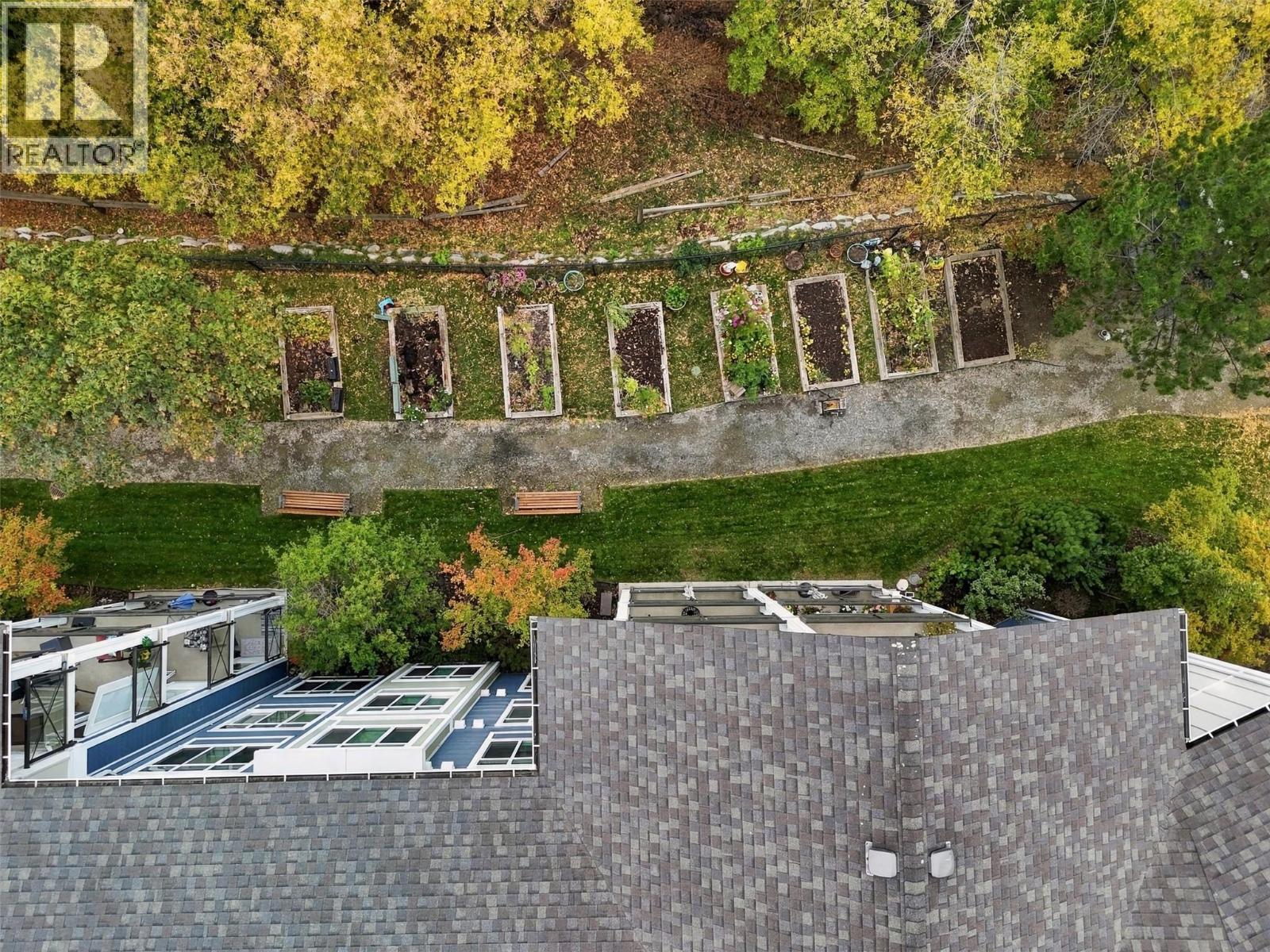 #301 760 MAYFAIR Street - Image 35