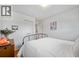 68 Lake Emerald Road Se, Calgary, AB T2J2J7 Photo 25