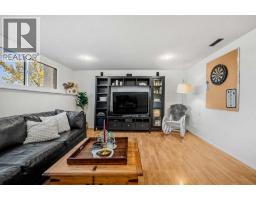 68 Lake Emerald Road Se, Calgary, AB T2J2J7 Photo 32