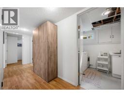 68 Lake Emerald Road Se, Calgary, AB T2J2J7 Photo 39