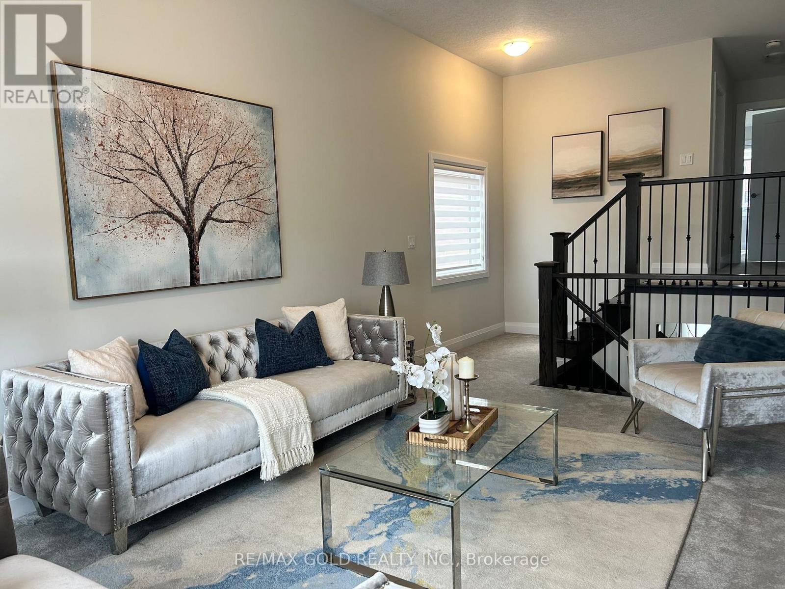 617 Benninger Drive, Kitchener, ON photo 32
