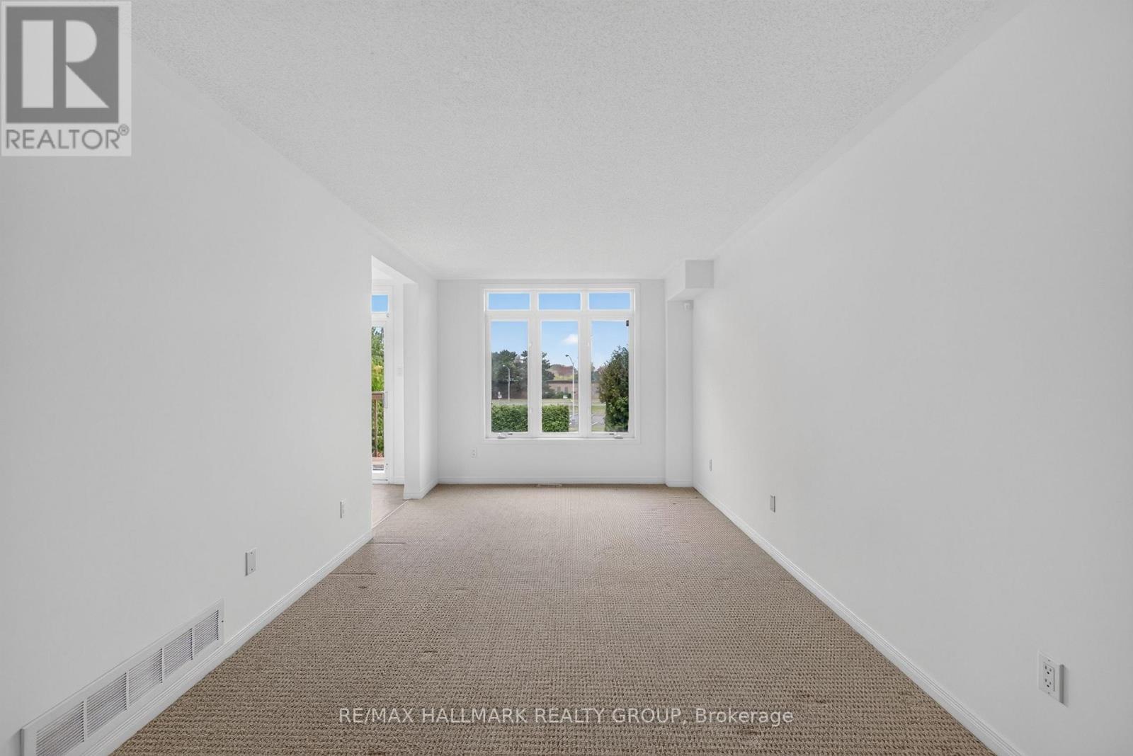 103 TALL OAK PRIVATE - 15