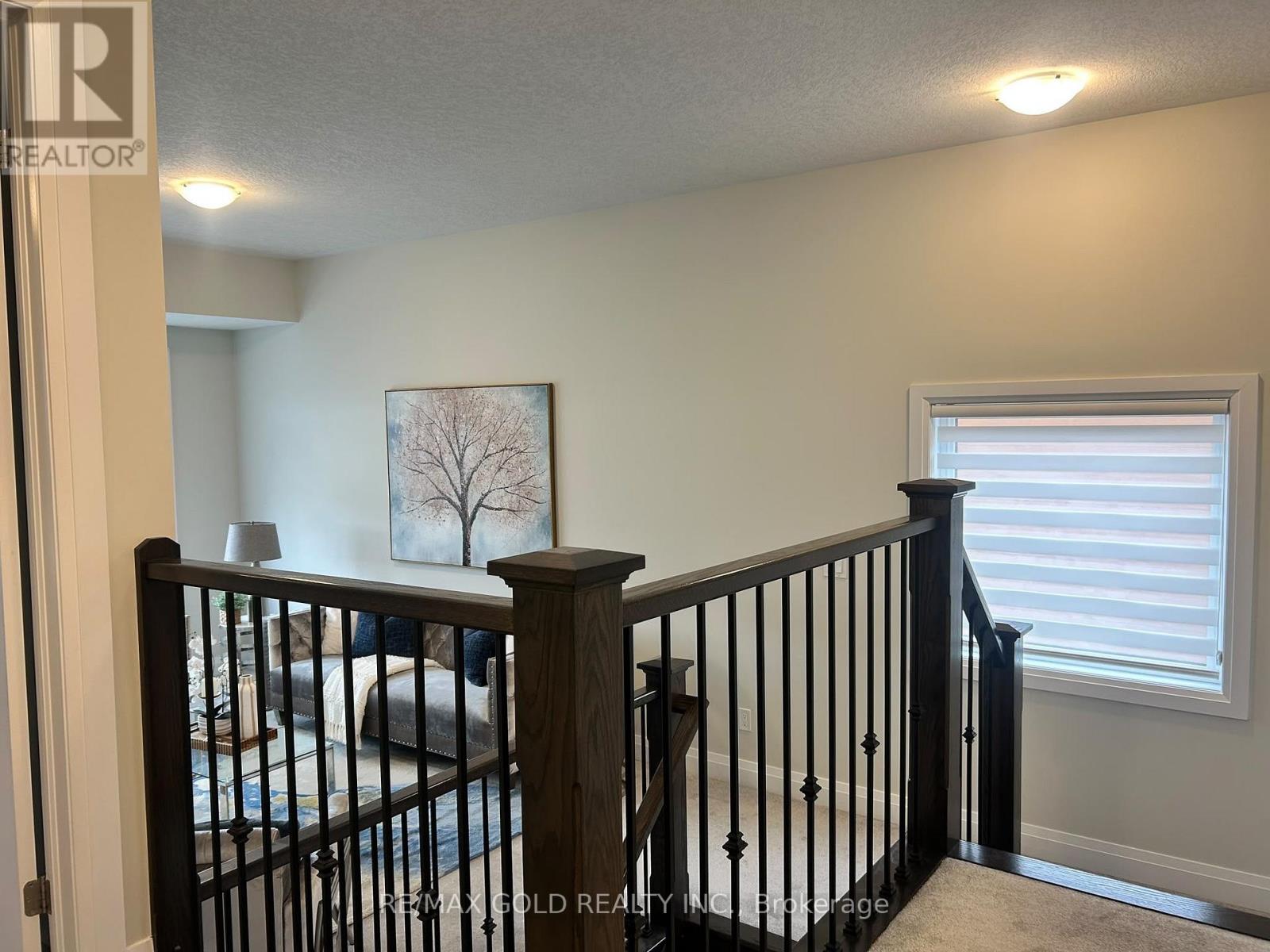 617 Benninger Drive, Kitchener, ON photo 40