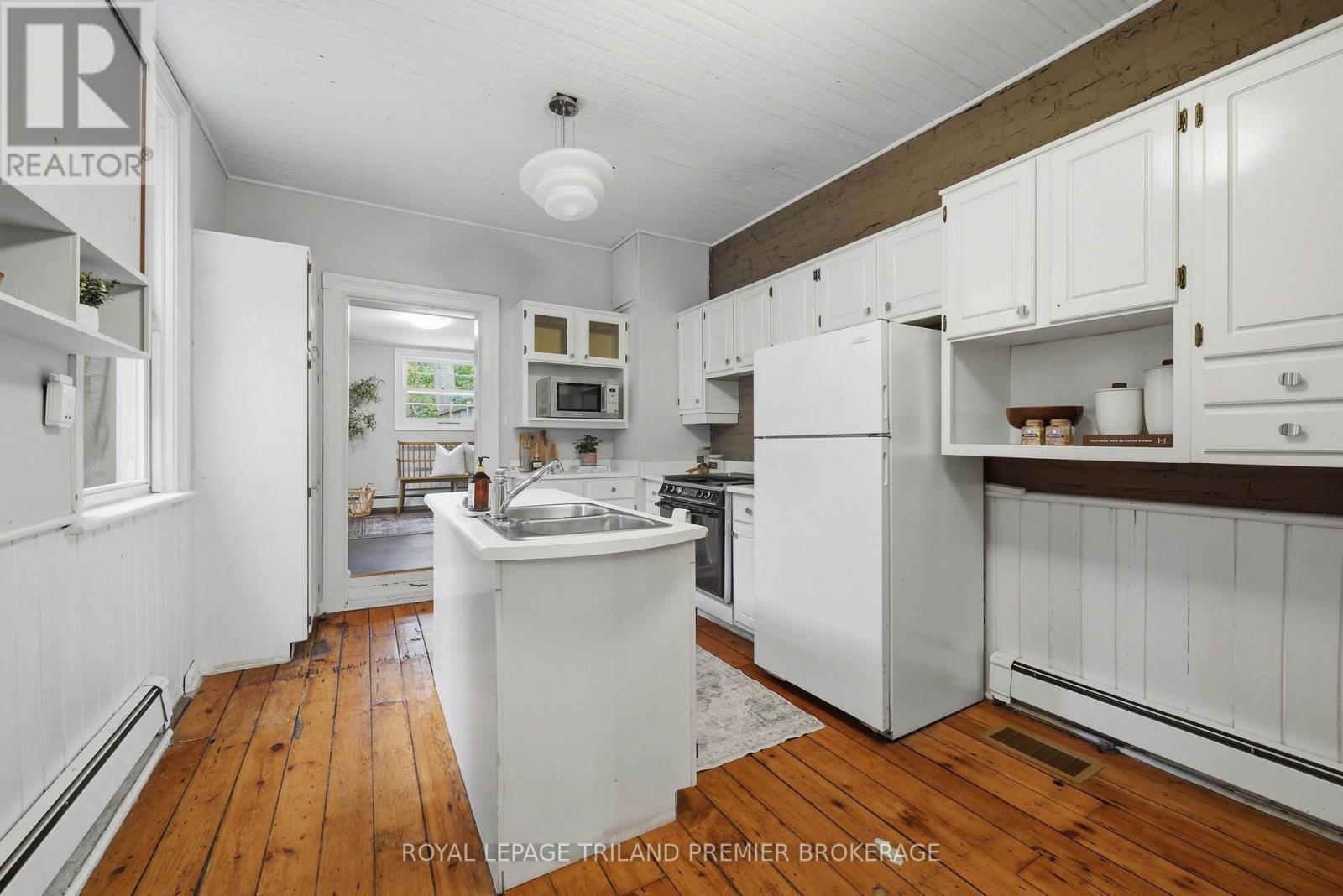 28 STANLEY STREET - Image 16