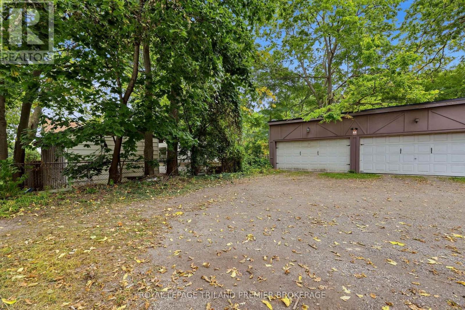 28 STANLEY STREET - Image 38