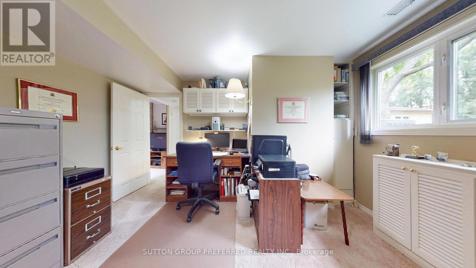 573 JAMAICA COURT - 36