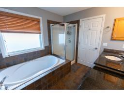 28 Becker Cr, Fort Saskatchewan, AB T8L0C1 Photo 30