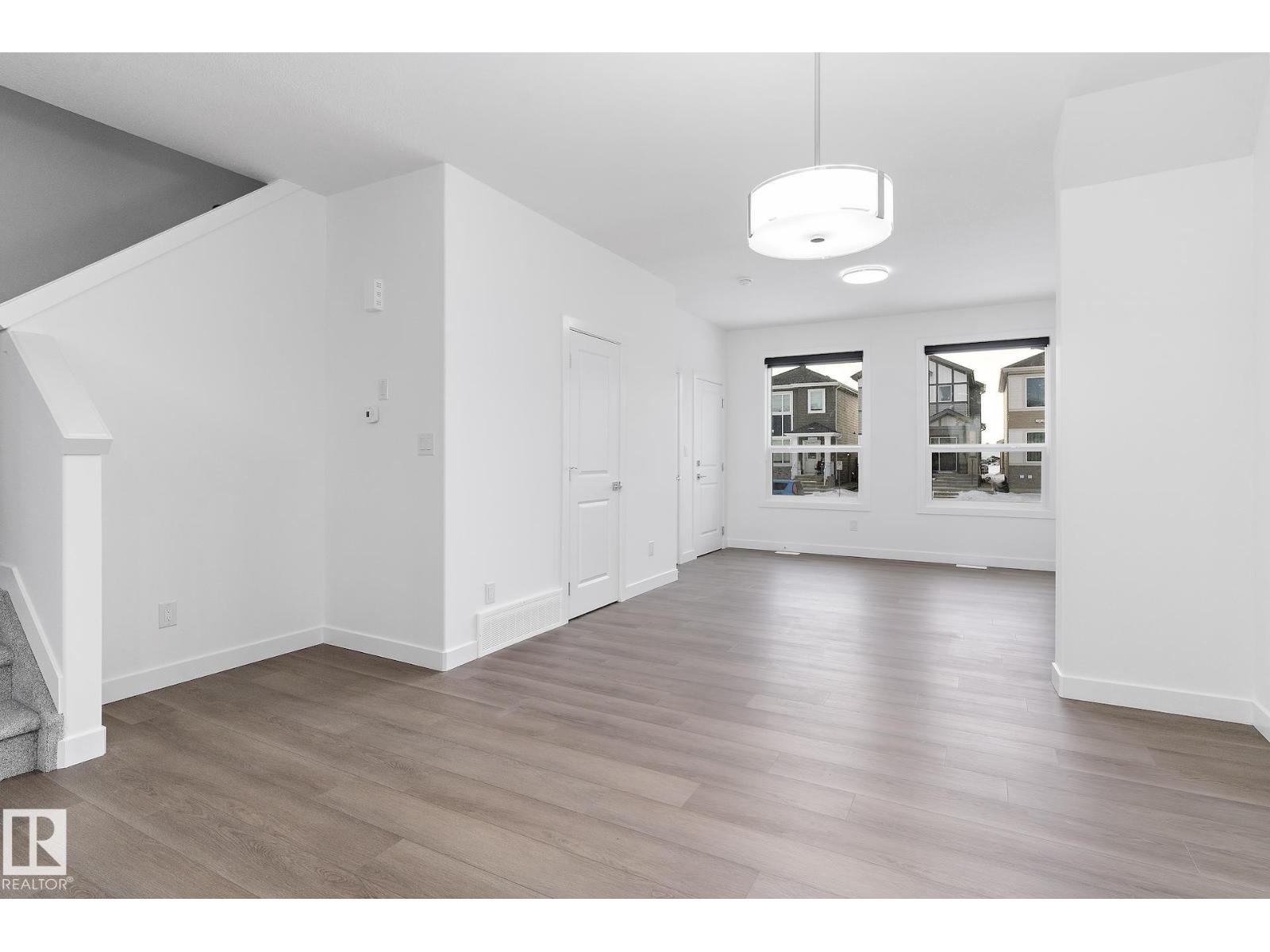 #UPPER 6630 46 AV, Beaumont — photo 10