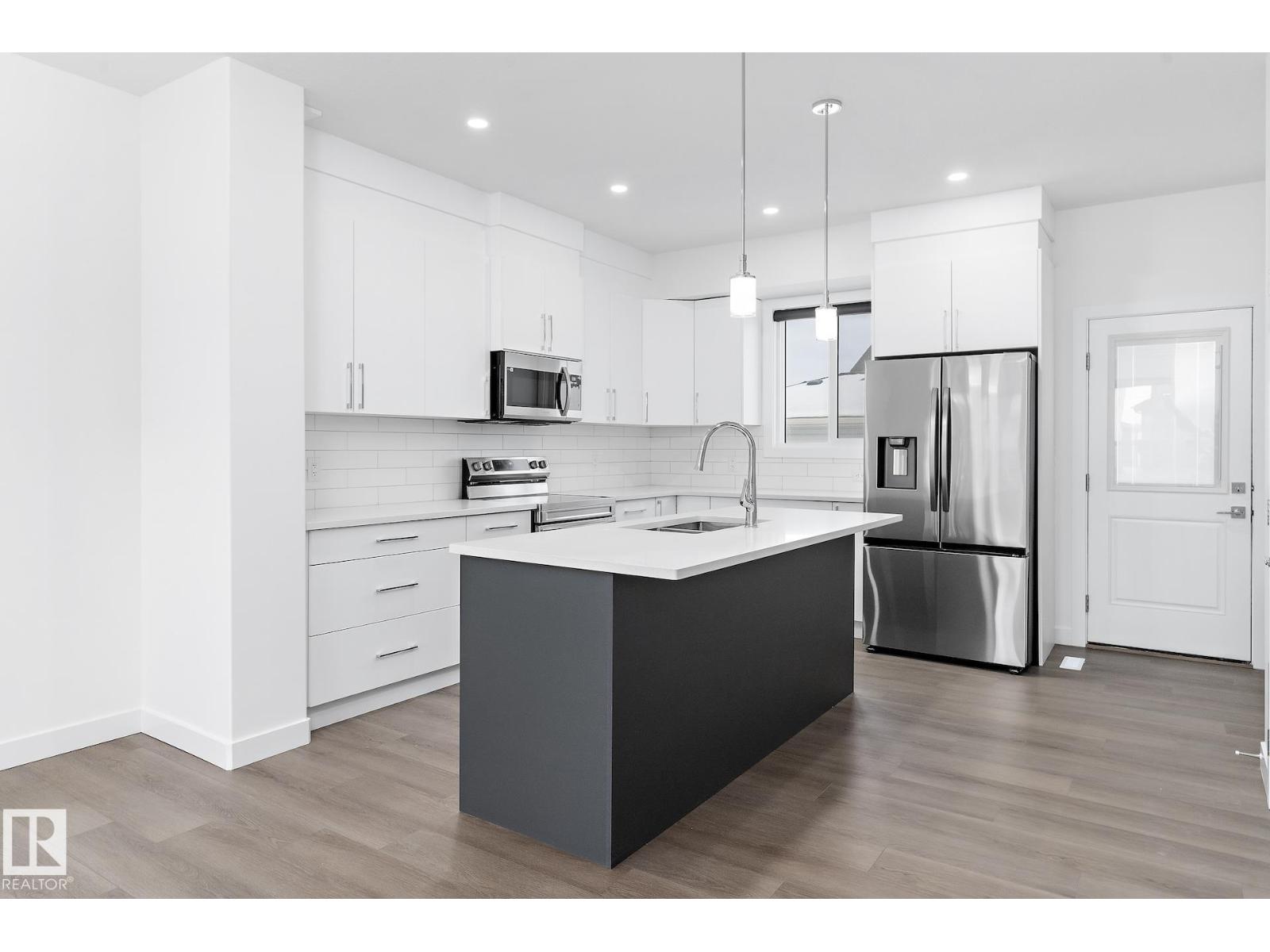 #UPPER 6630 46 AV, Beaumont — photo 24