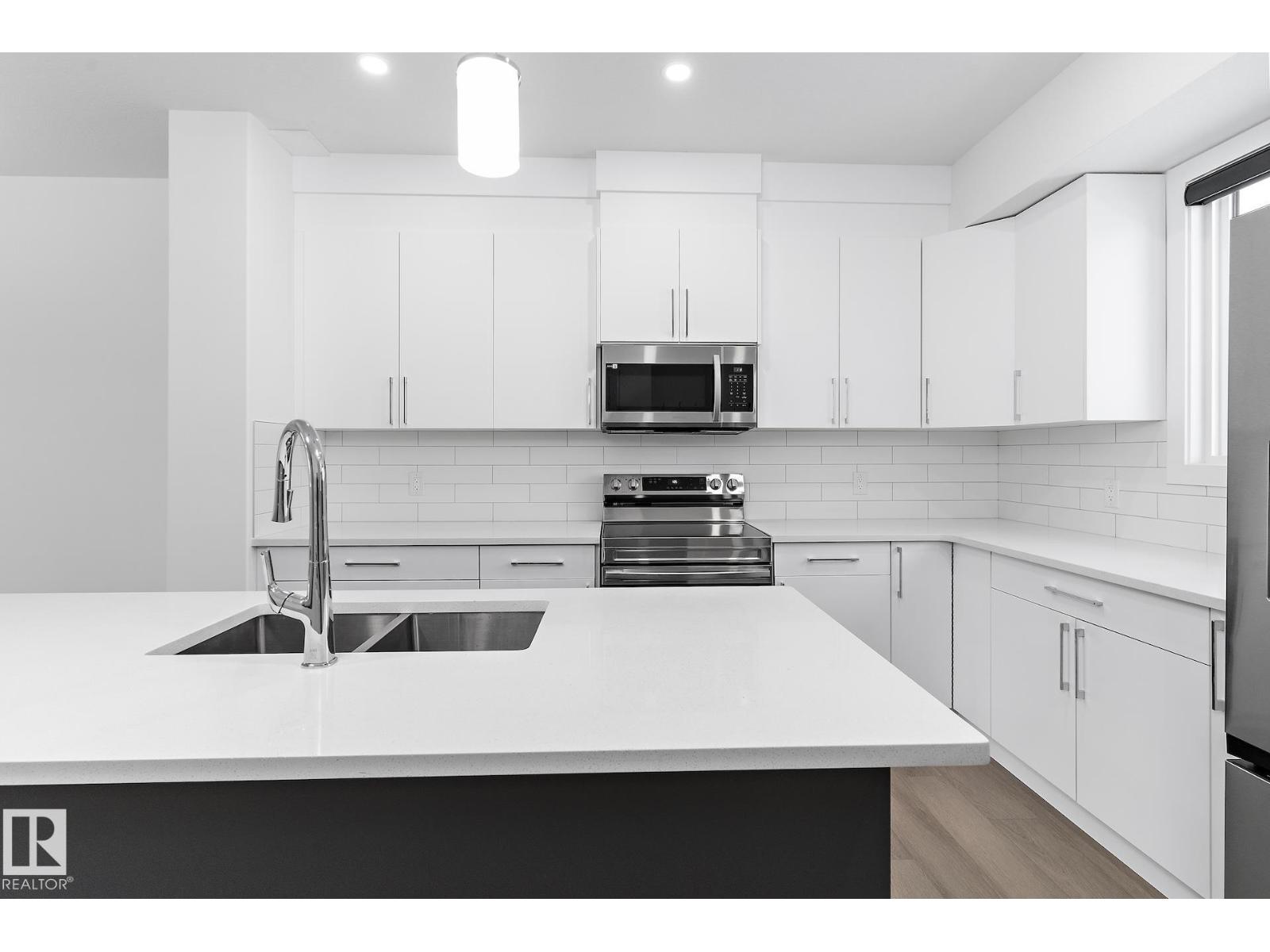 #UPPER 6630 46 AV, Beaumont — photo 26