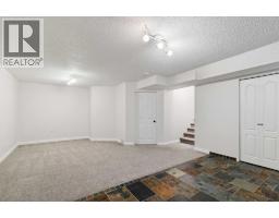 108 Elgin Manor SE - photo 26