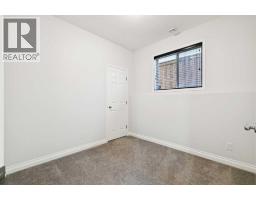 108 Elgin Manor SE - photo 24