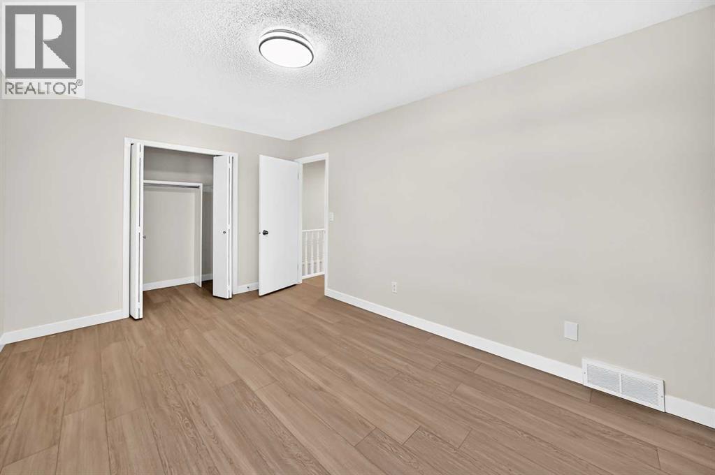 18 Dalhousie Crescent NW - 24