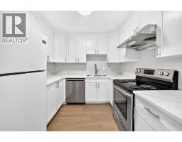 18 Dalhousie Crescent Nw, Calgary, AB T3A2H8 Photo 10