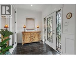 1133 39 Street SW - photo 3