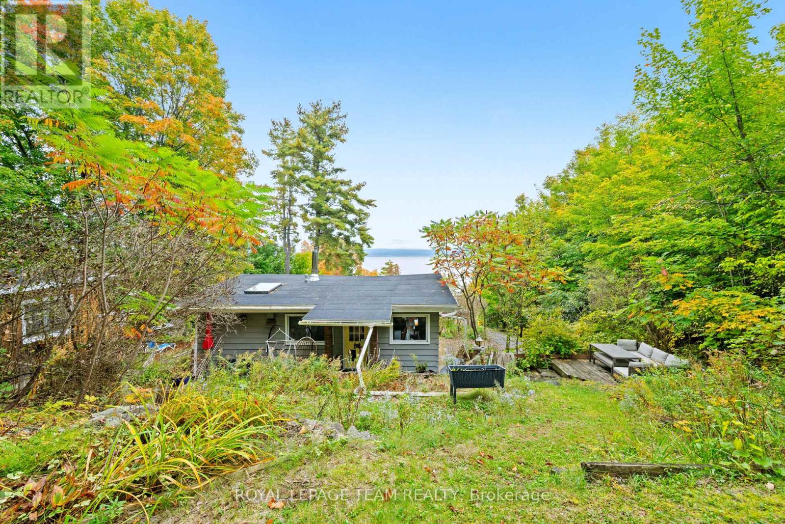 4819 OPEONGO ROAD - 40