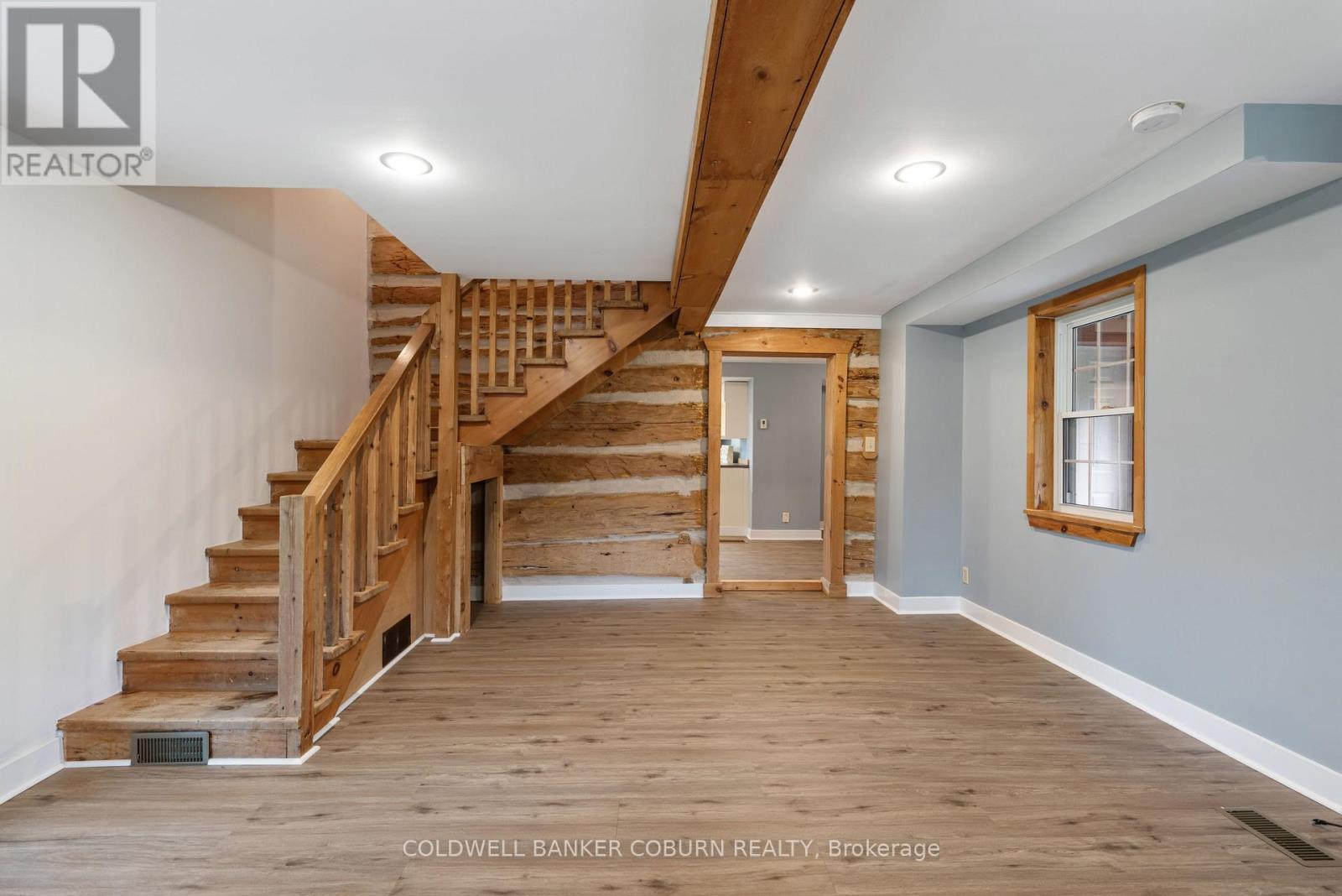544 CRAIG ROAD - Image 14