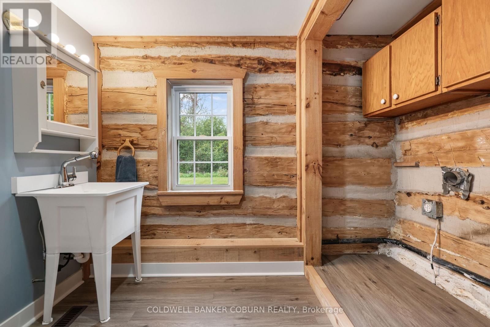 544 CRAIG ROAD - Image 19