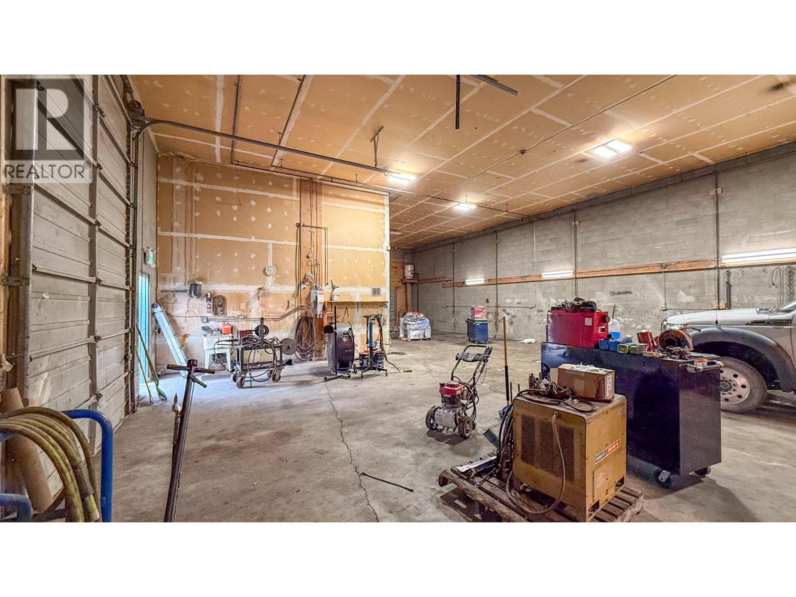 18277 Bentley Road Unit# 2, Summerland