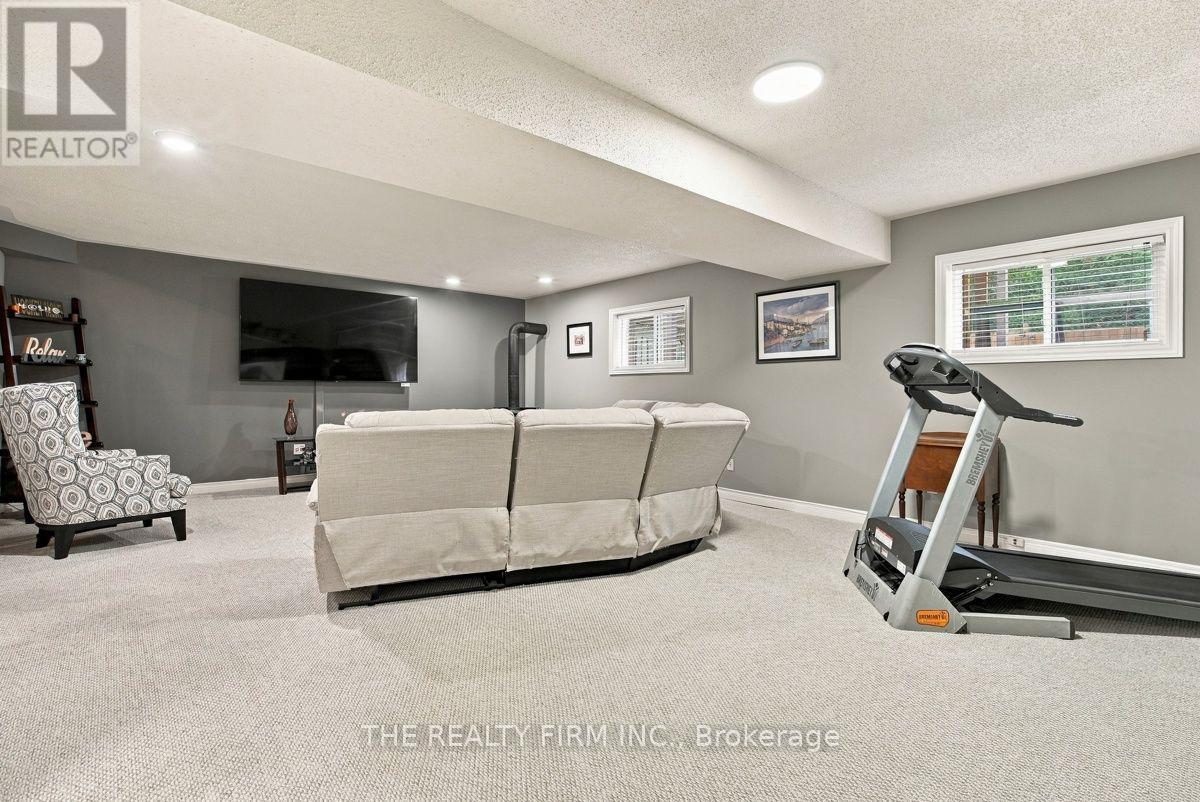 177 BOURNEMOUTH DRIVE - Image 26