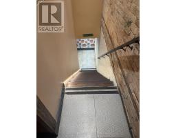 409 Spadina Avenue, Toronto, ON M5T2G6 Photo 11