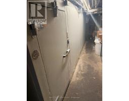 409 Spadina Avenue, Toronto, ON M5T2G6 Photo 14