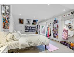 90 Oxford Street, Toronto, ON M5T1P3 Photo 16