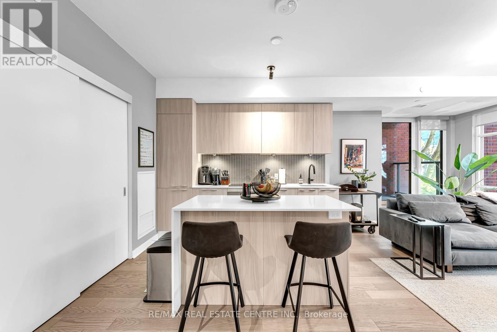 #306 501 ADELAIDE STREET W - 7