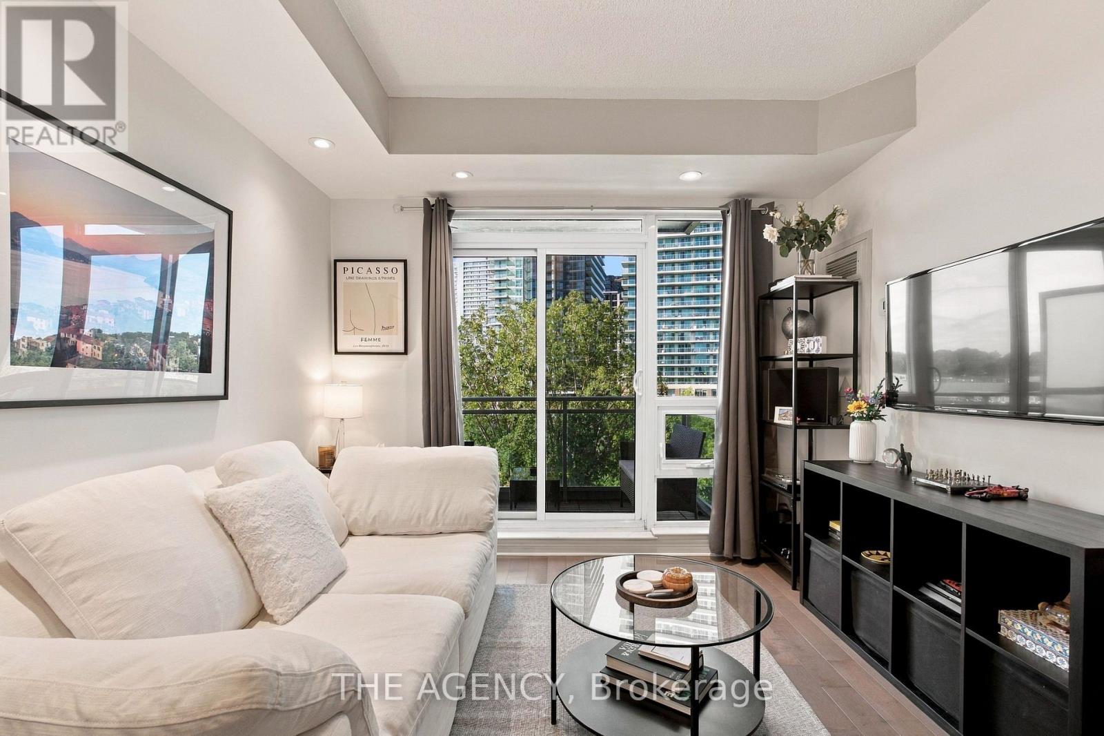 506- 2756 Old Leslie Street, Toronto, ON photo 9