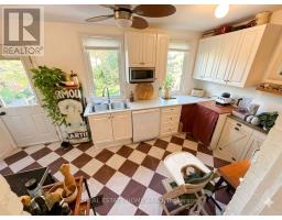 250 Rushton Road, Toronto, ON M6G3J5 Photo 14