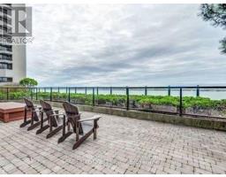 1605 - 65 Harbour Square, Toronto, ON M5J2L4 Photo 15