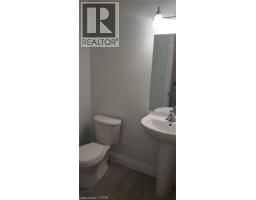 600 Victoria Street S Unit# 7, Kitchener, ON N2M1B3 Photo 10