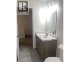 600 Victoria Street S Unit# 7, Kitchener, ON N2M1B3 Photo 13
