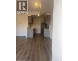 600 Victoria Street S Unit# 7, Kitchener, ON N2M1B3 Photo 9