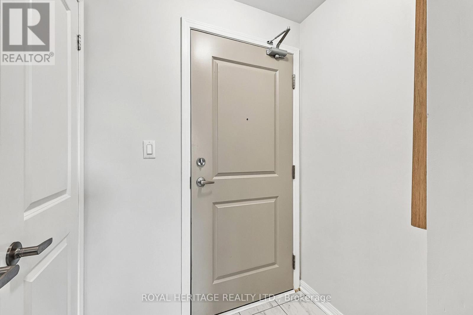 #320 80 ASPEN SPRINGS DRIVE - Image 8
