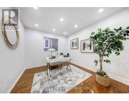 130 Morningview Trail, Toronto, ON M1B5L2 Photo 24