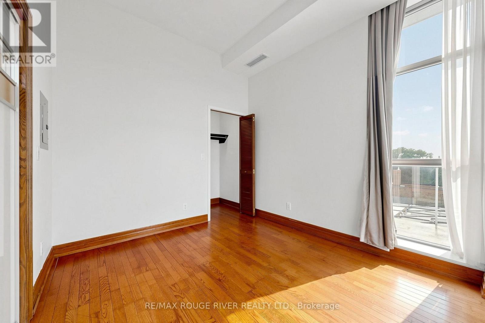 #606 601 KINGSTON ROAD - 10