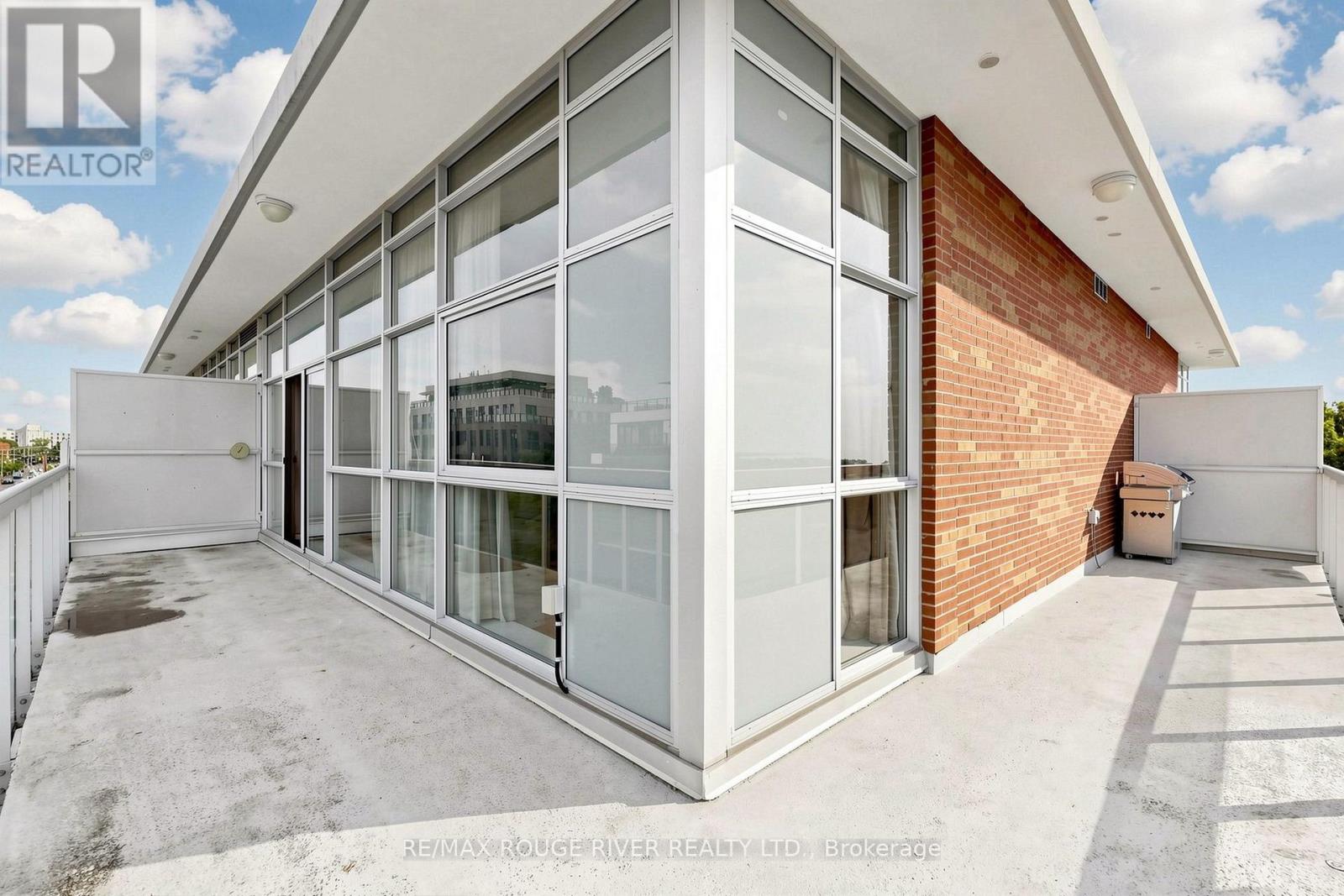 #606 601 KINGSTON ROAD - 13