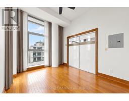606 - 601 Kingston Road, Toronto, ON M4E3Y2 Photo 9