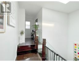287 Kingswood Road, Toronto, ON M4E3N8 Photo 19