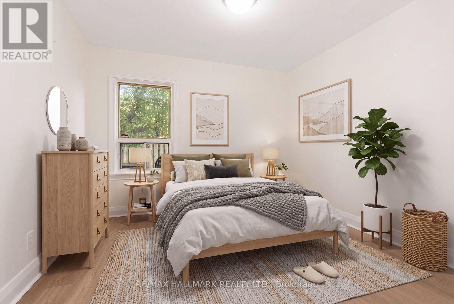 31 Thora Avenue, Toronto, ON photo 7