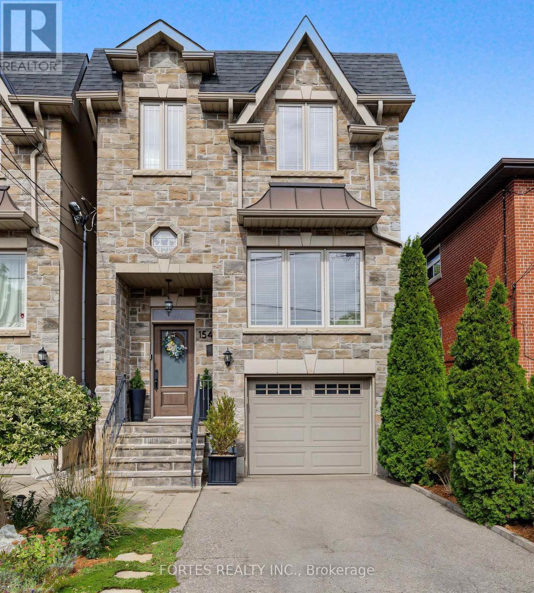 154 Holborne Avenue, Toronto, ON photo 1