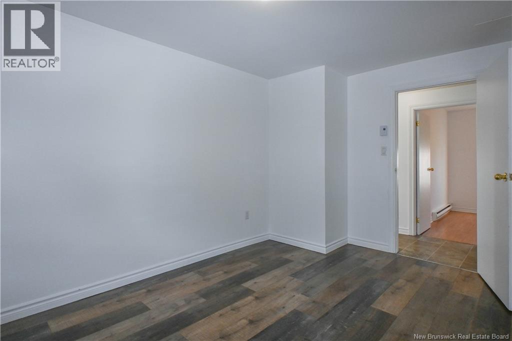 1157 De la mer Boulevard - Image 30
