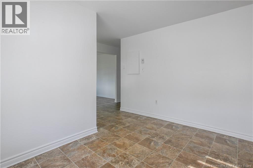 1157 De la mer Boulevard - Image 15