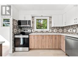 3 Admiral Street, Dartmouth, NS B2X1W3 Photo 10