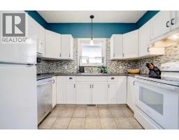 78 CHILCOTIN Road W - photo 13