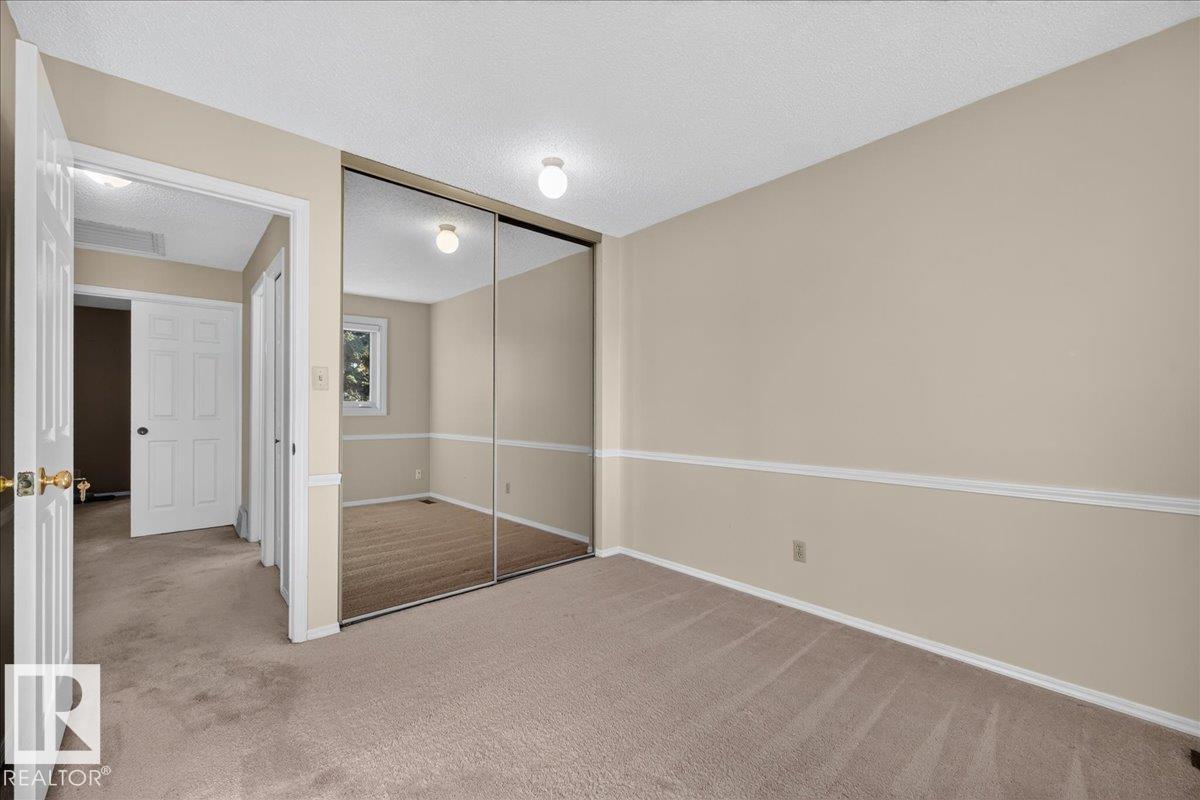 15228 84 ST NW - 37