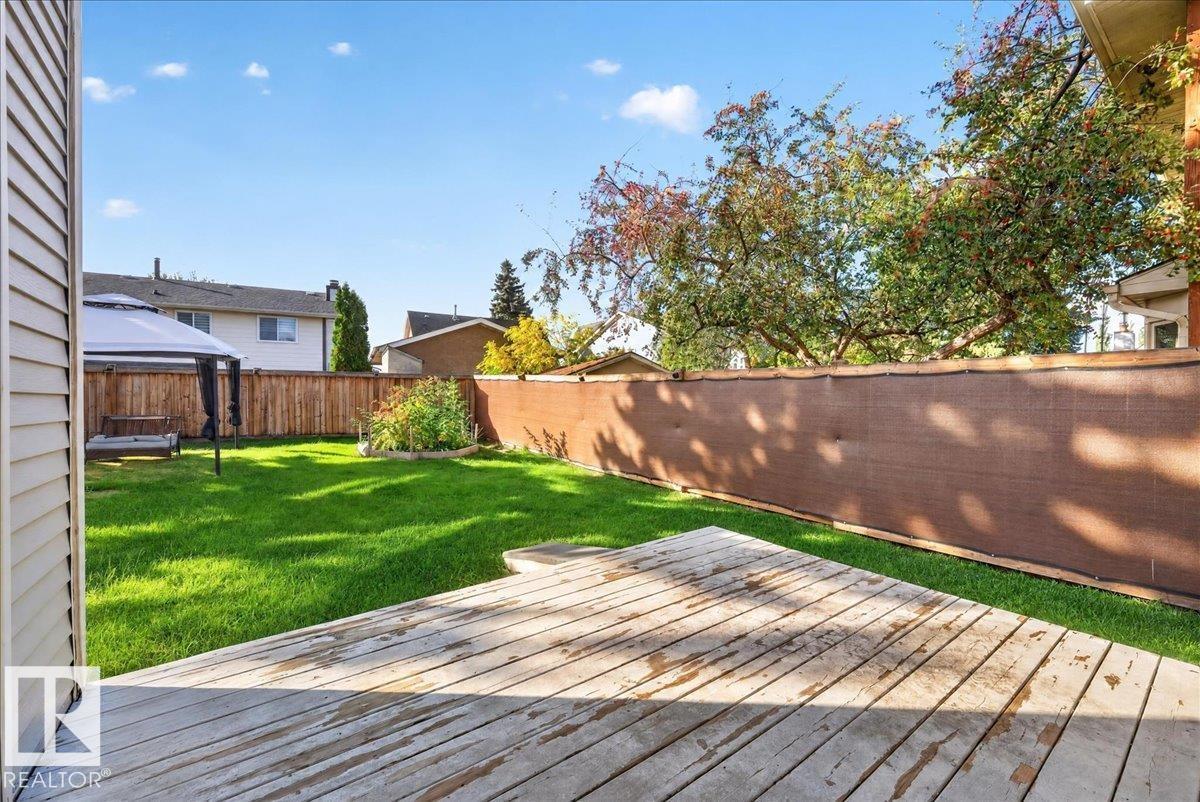 15228 84 ST NW - 46