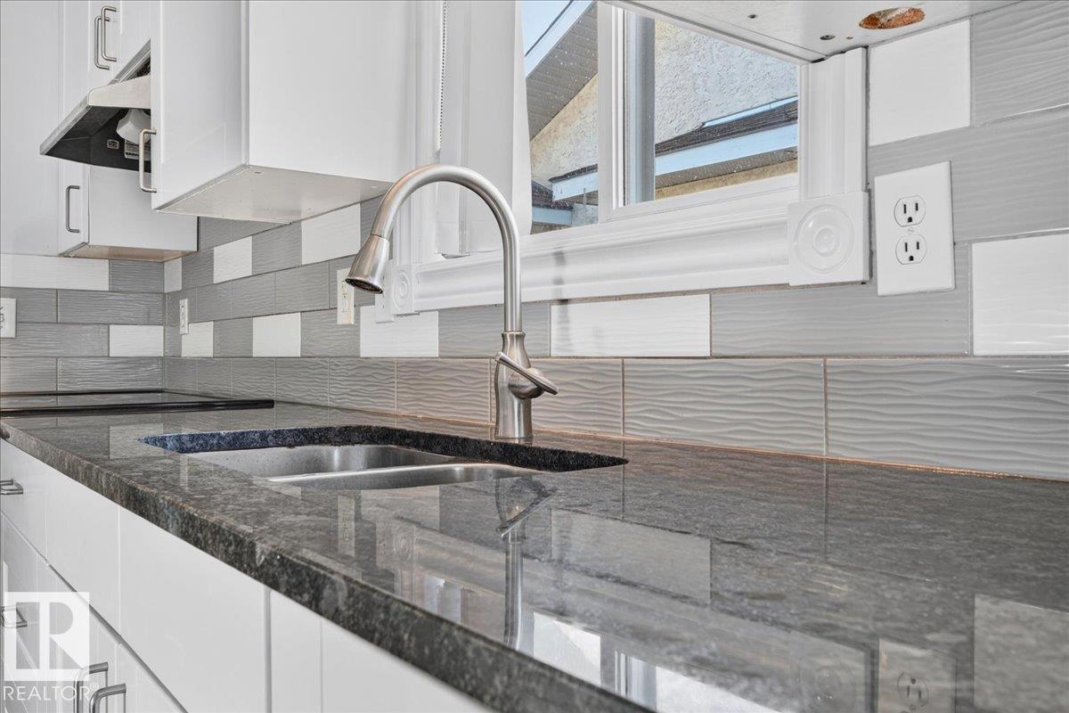 417 Hollick Kenyon RD NW - 16