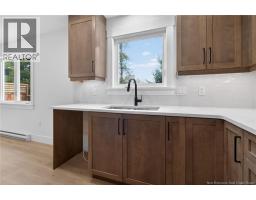 Kitchen - 214 Breaux Bridge Street, Shediac, NB E4P0Y3 Photo 10
